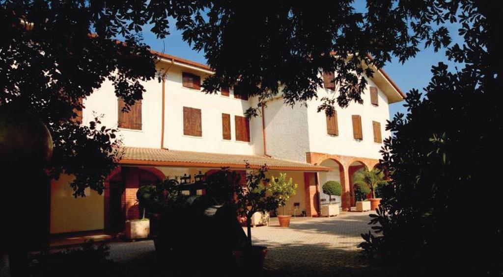 La Groletta Hotel Rivoli Veronese Exterior photo